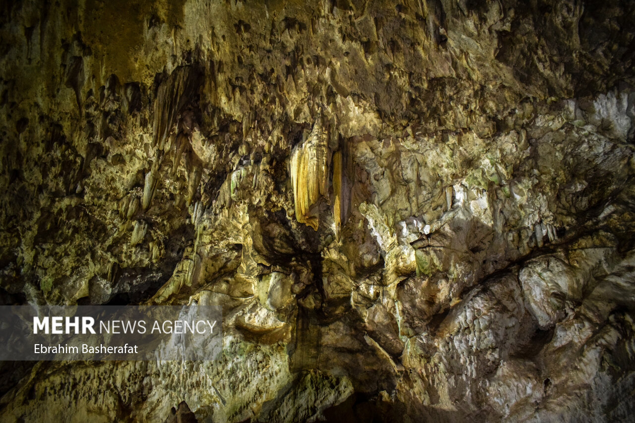 تهیه پرونده ثبتی برای ۱۰ اثر تاریخی مهاباد