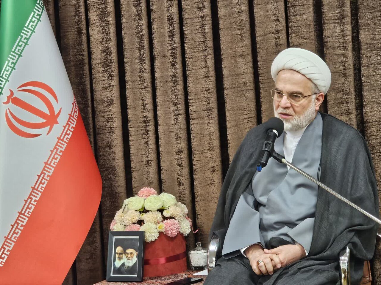 توجه به نیازهای مردم نیازمند انجام کار میدانی و اقدامات عملی است