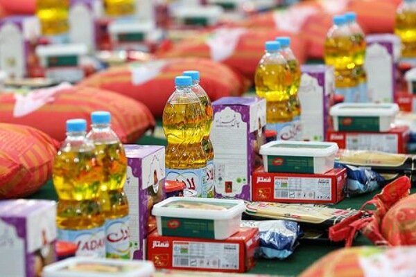 توزیع ۳۹۰۰ بسته معیشتی و برپایی افطاری ساده در ۵۰ نقطه آذربایجان غربی