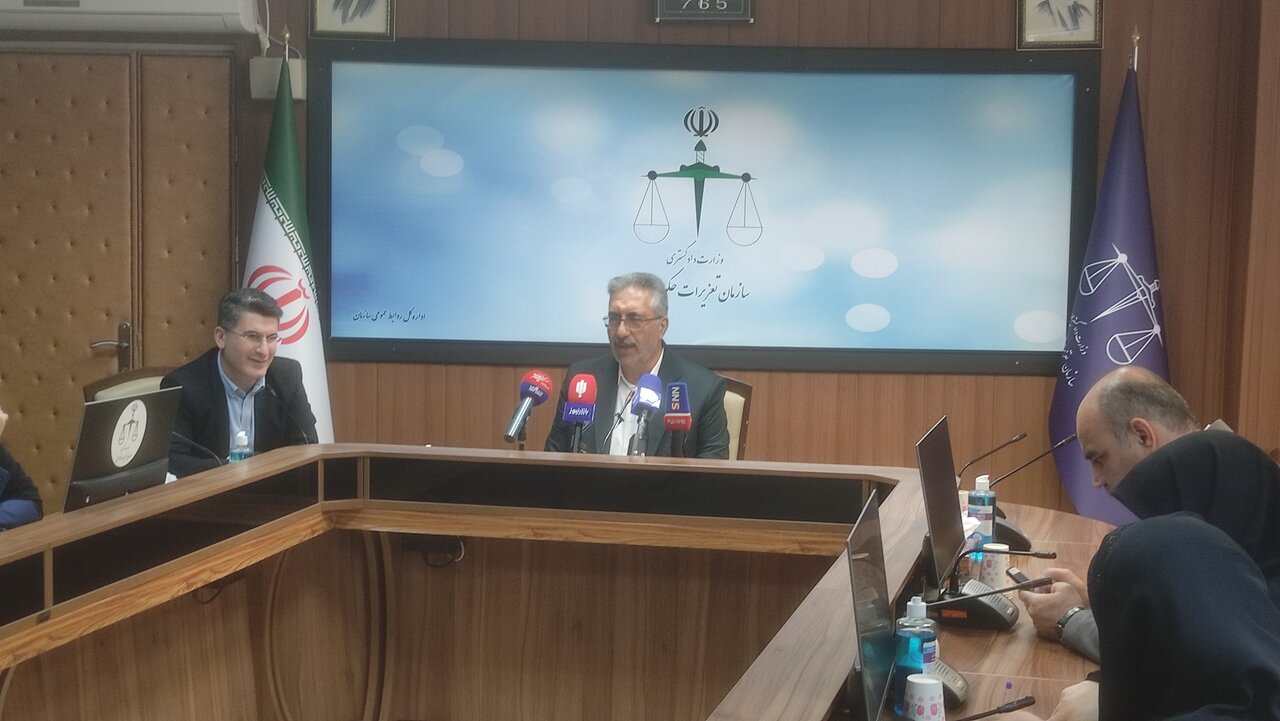 توزیع ۵۲ هزار حلقه لاستیک احتکار شده در بازار