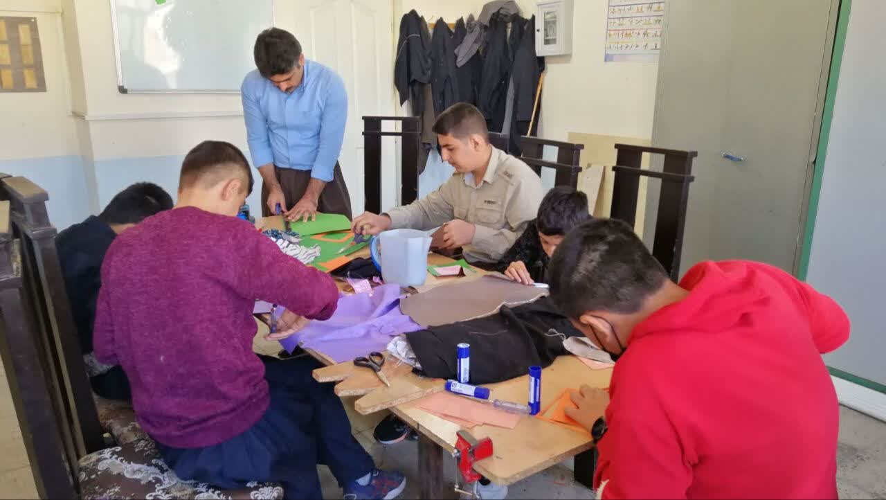 توسعه ۱۰ رشته مهارتی در شاخه کار دانش خاص مدارس استثنایی
کردستان