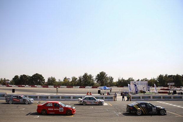 توصیه «فیا» به کانون جهانگردی درباره عدم همکاری با
روسیه