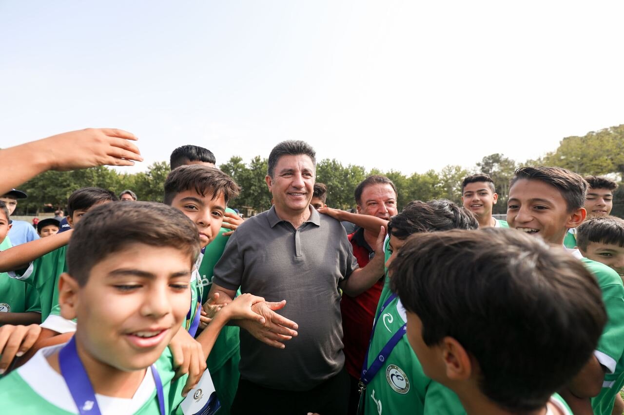 توصیه قلعهنویی به نوجوانان/ ناامید نشوید و خدا را فراموش نکنید