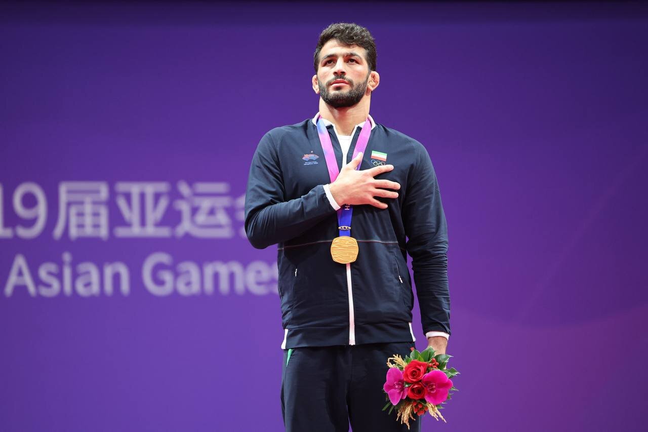 توضیح دبیر فدراسیون کشتی در مورد استخدام کشتیگیران