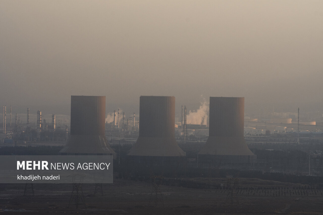 توضیح معاون استاندار اصفهان درباره مازوت‌سوزی نیروگاه شهید منتظری