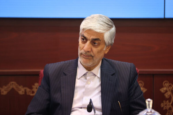 توضیح وزیر ورزش در مورد معافیت و قانون استخدامی ورزشکاران