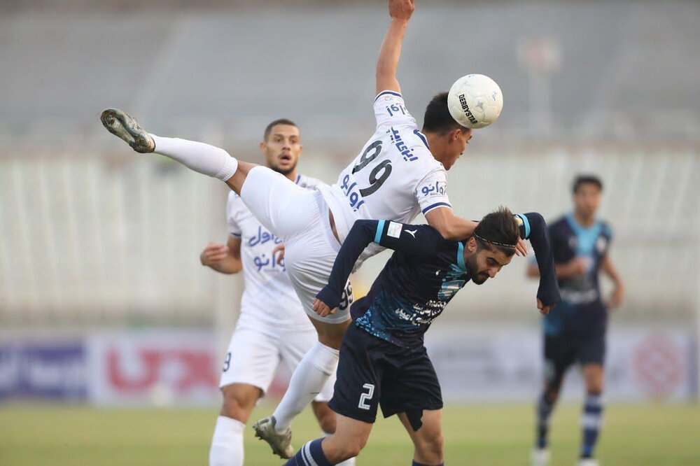 توقف فولاد مقابل پیکان در دقایق پایانی