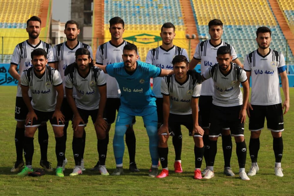 توقف نفتیها در خانه / سنگربان مسجدسلیمانی به دروازه نرسید