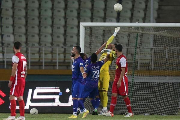 توقف پرسپولیس برابر هوادار در نیمه اول/ سرخها عطش بردن نداشتند