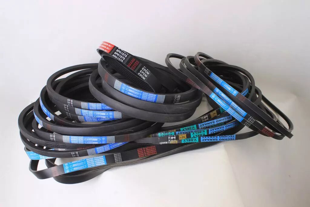 توقیف تسمههای قاچاق به ارزش ۶ میلیارد