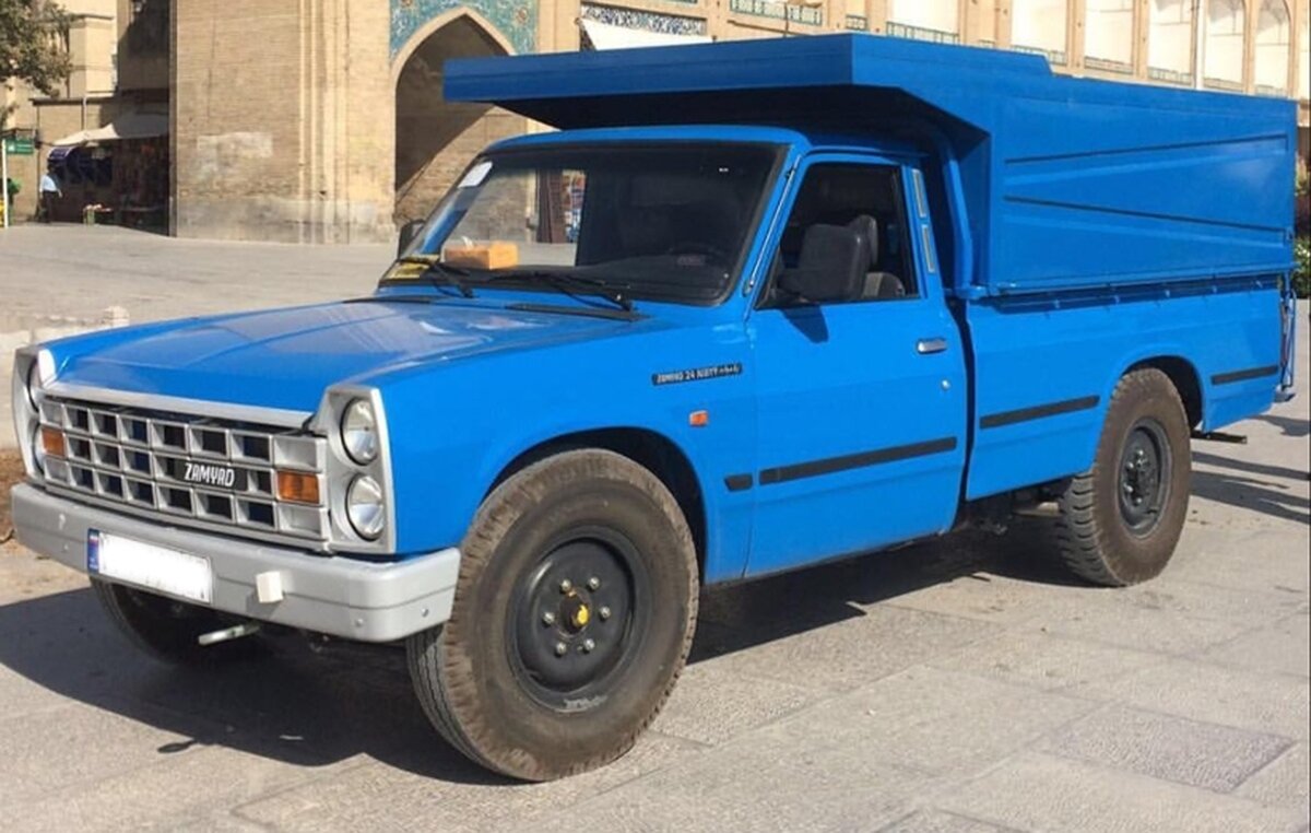 توقیف خودروی متخلف در قائمشهر به دلیل حرکات نامتعارف رانندگی