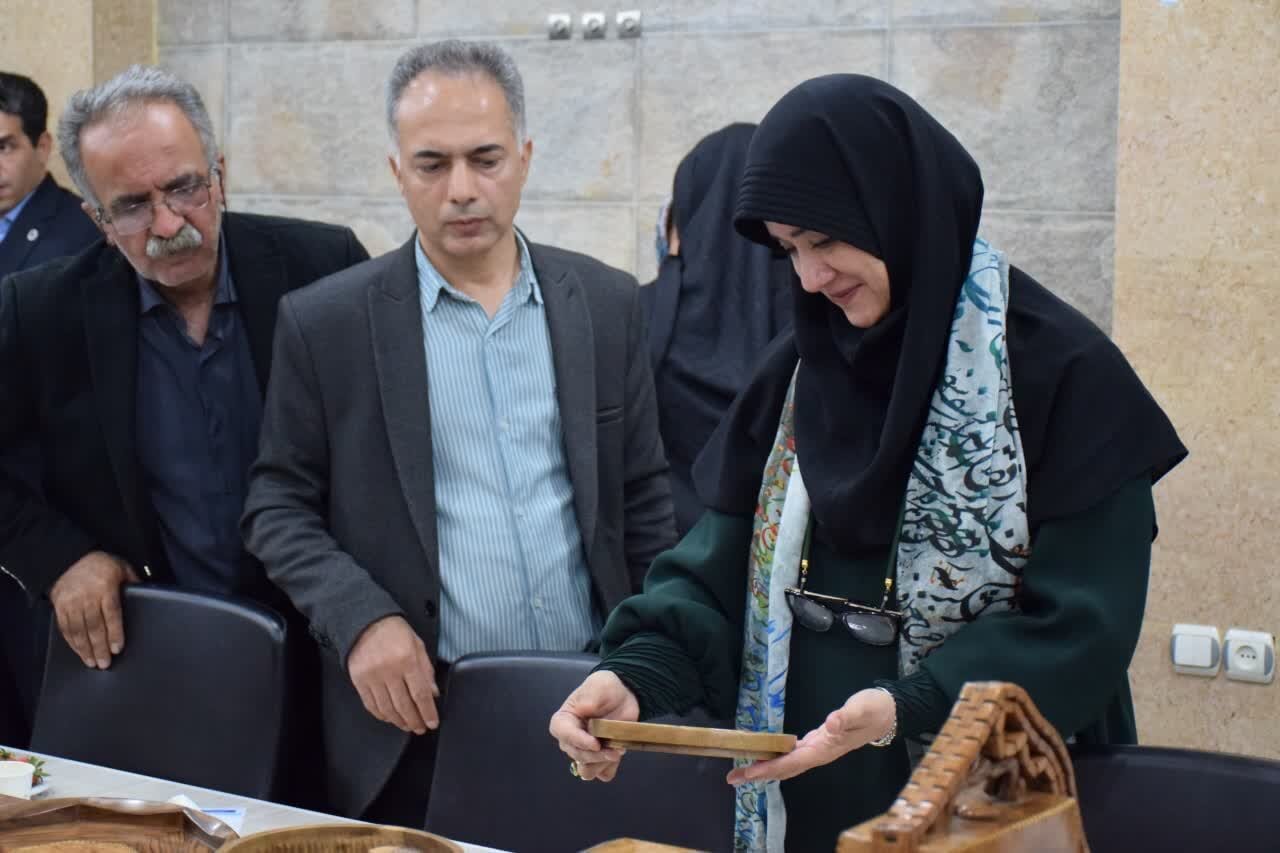 تولیدات صنایع‌دستی کردستان برندسازی می‌شود