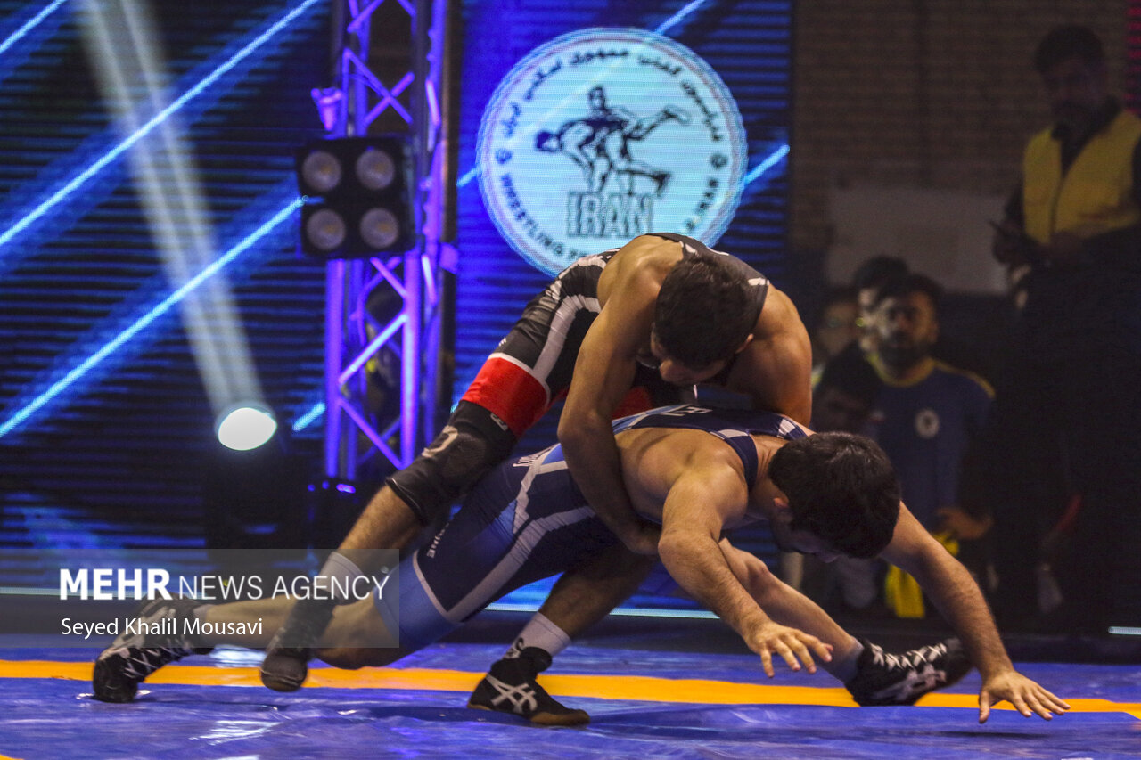 تیم استان مازندران قهرمان کشتی فرنگی نوجوانان کشورشد