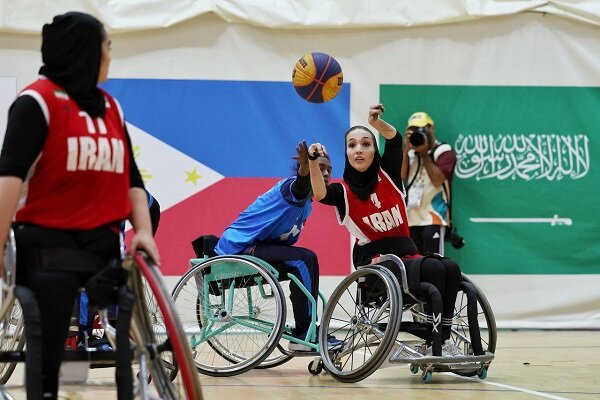 تیم بسکتبال با ویلچر سه نفره دختران نایب قهرمان شد