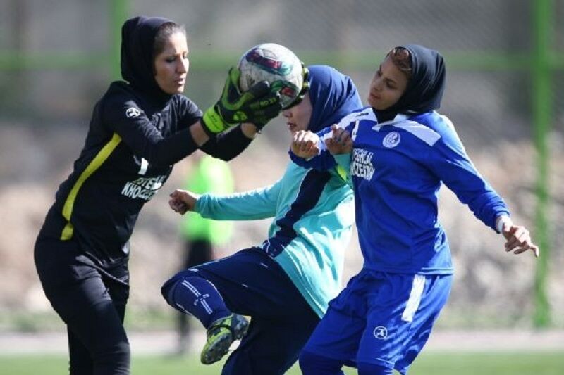 تیم زارع باتری سنندج لیگ برتر را با شکست آغاز کرد