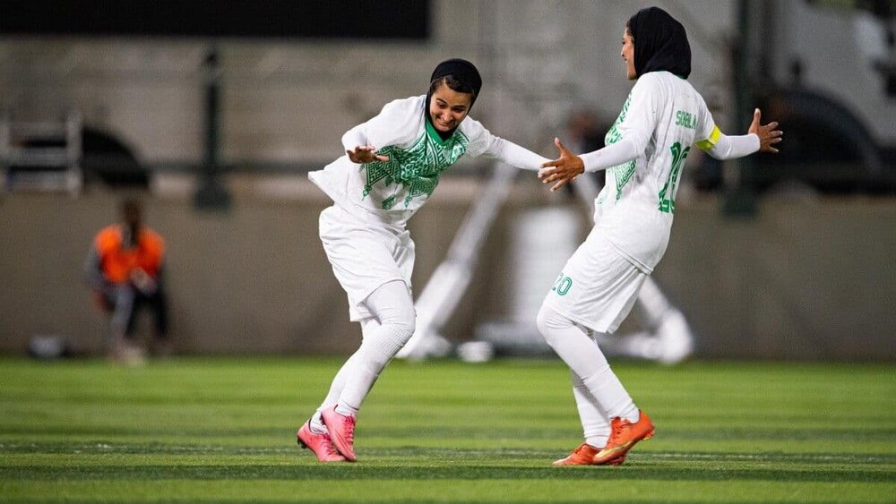 تیم فوتبال بانوان سیرجان در یک قدمی شکستن طلسم ۲۹ساله ایران