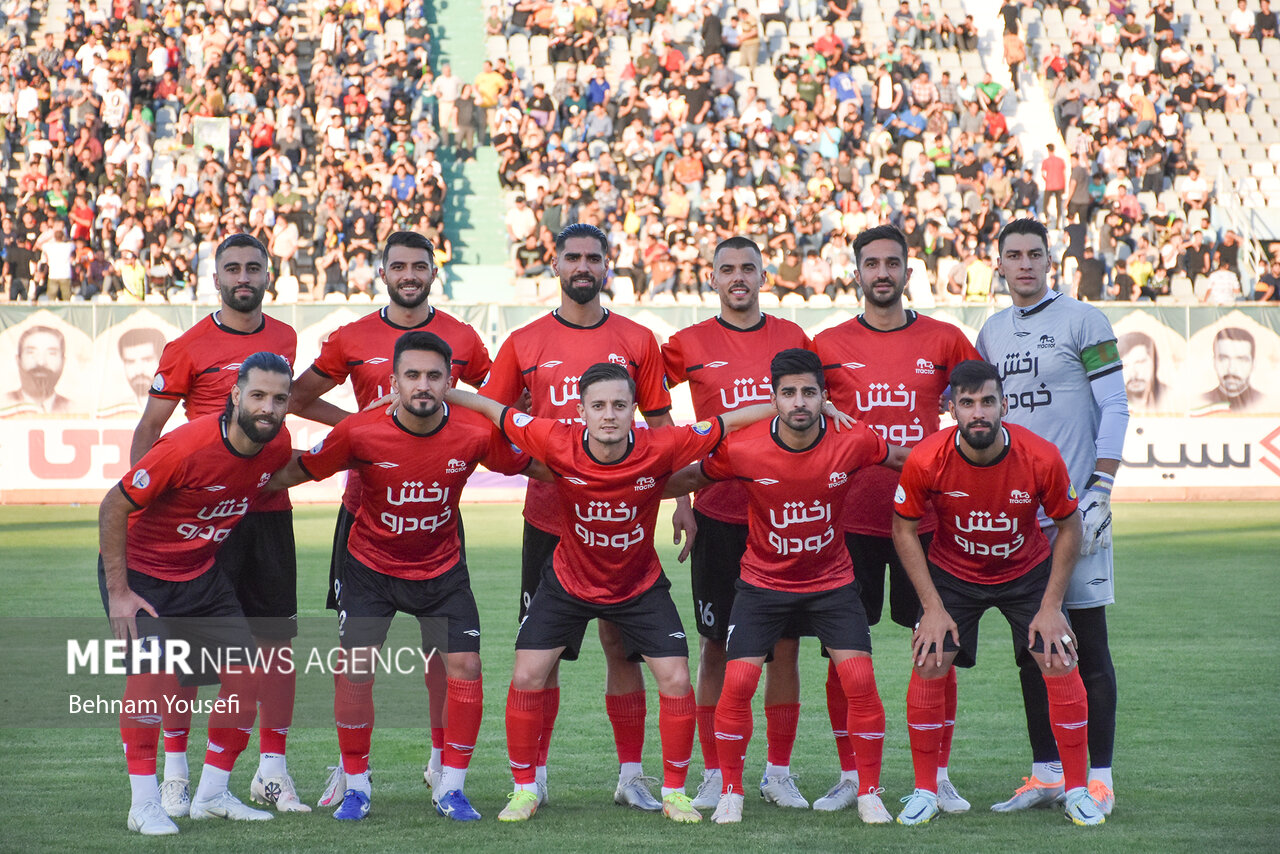 تیم فوتبال تراکتور دو بازی تدارکاتی برگزار میکند