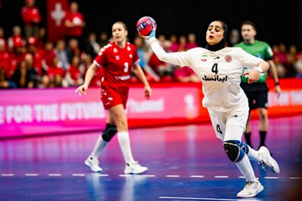 تیم هندبال بانوان ایران برابر مجارستان شکست خورد