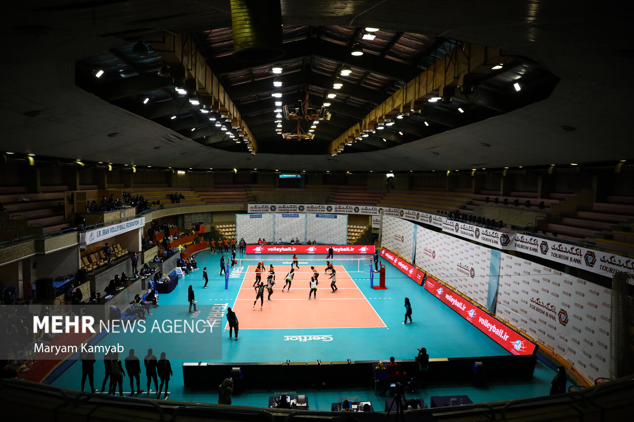 تیم والیبال «ب» در بازیهای کشورهای اسلامی شرکت می کند