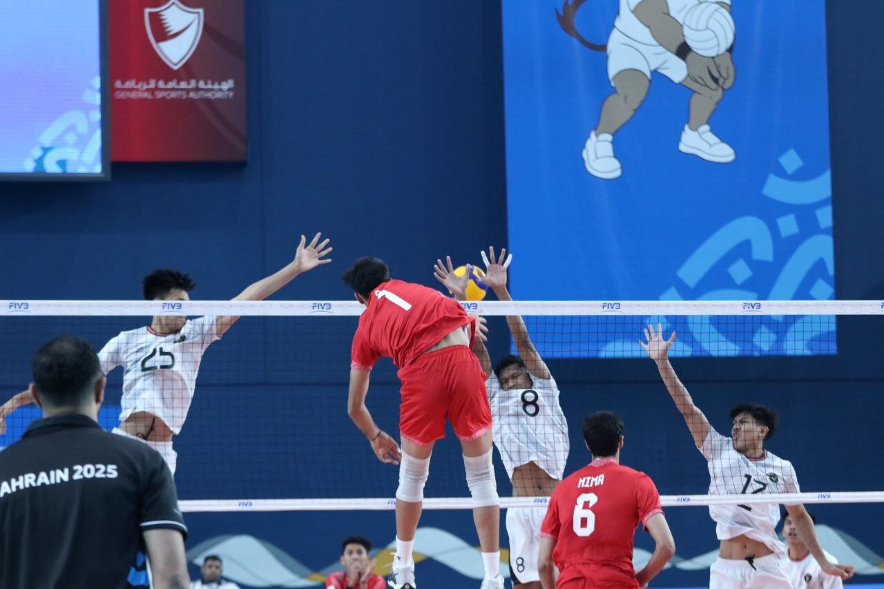 تیم والیبال نوجوانان ایران با شکست مغولستان به نیمهنهایی رسید