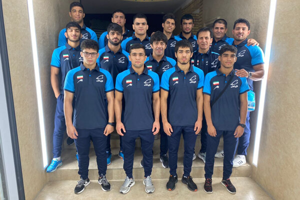 تیم کشتی فرنگی جوانان ایران عازم مسابقات قهرمانی آسیا شد