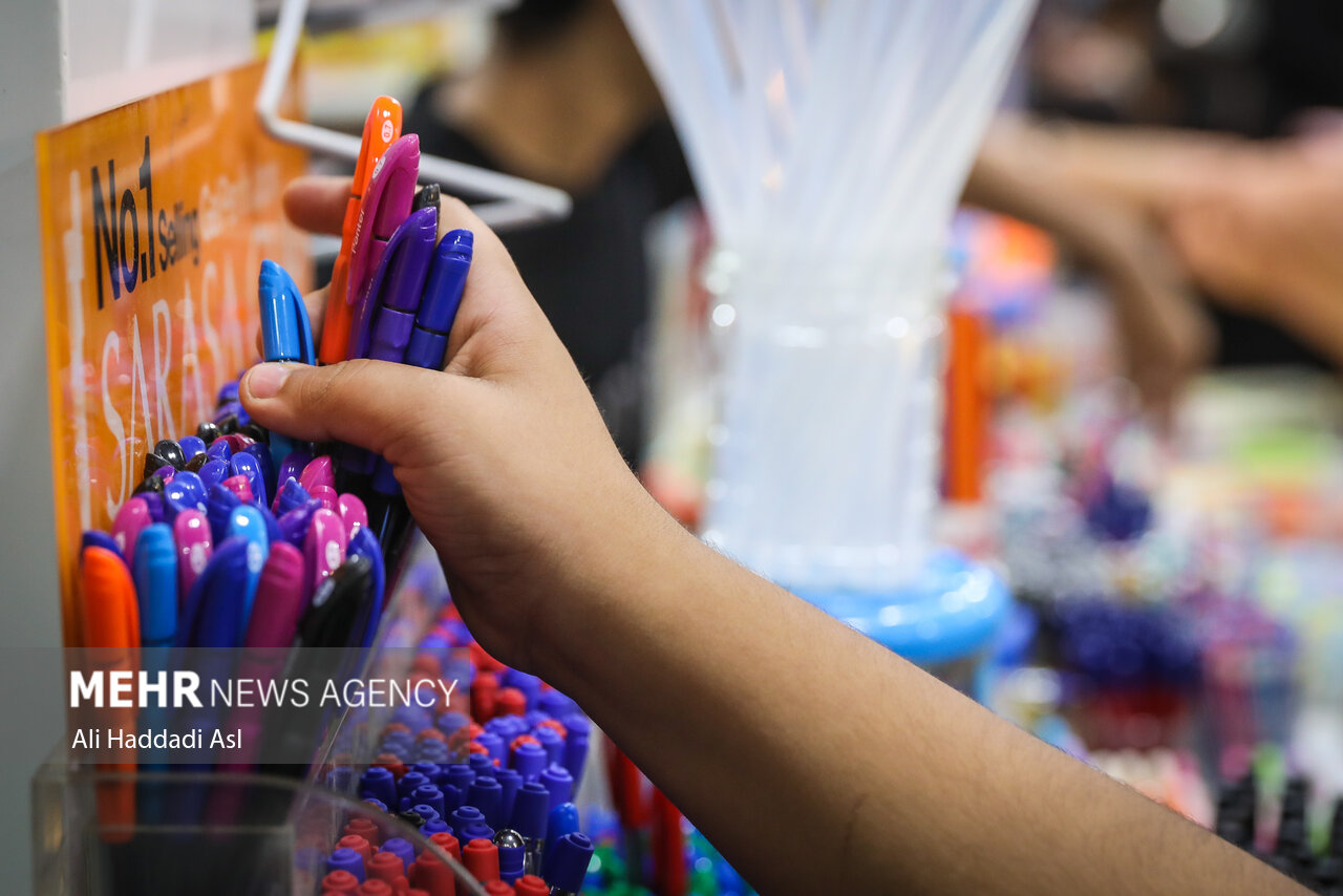 ثبات قیمت لوازم التحریر در ۵ ماه گذشته/ بازار راکداست