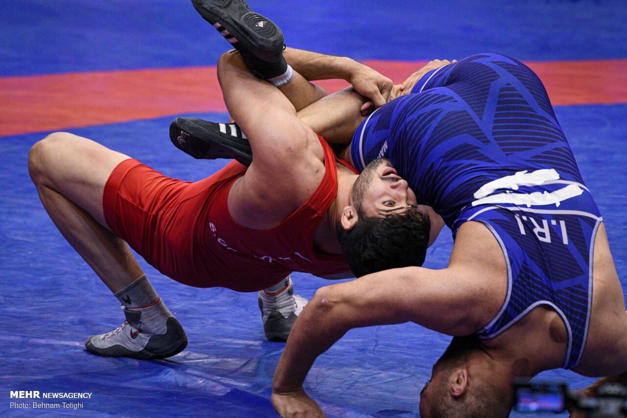 ثبت قرارداد چند کشتیگیر عنواندار انجام شد