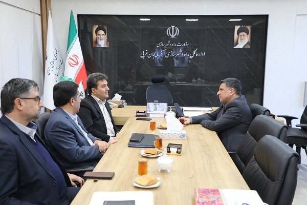 ثبت نام ۱۷۰۰ نفر متقاضی نهضت ملی مسکن روستایی درآذربایجانغربی