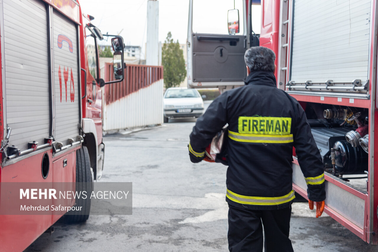 ثبت ۱۳۰ ماموریت برای آتشنشانان در تهران در شب چهارشنبه سوری