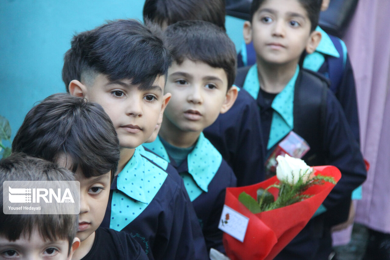 ثبت‌نام ورودی هر پایه تحصیلی در گیلان حضوری و بر اساس محدوده جغرافیایی است