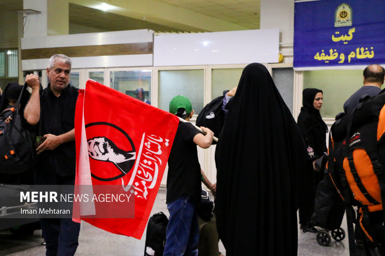 جابه جایی ۴۶۰۰ زائر آذربایجان‌غربی به مرز مهران با ناوگان حمل‌ و نقل