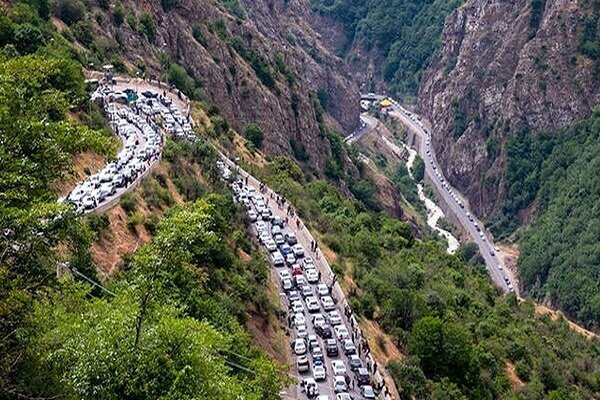 جاده چالوس و آزادراه پردیس یکطرفه شد