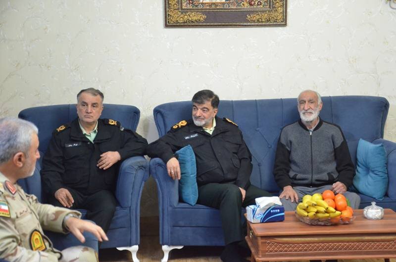 جانبازان، آیینه تمام نمای از خودگذشتگی هستند