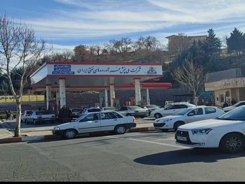 جایگاههای عرضه سوخت در سنندج فعال ست