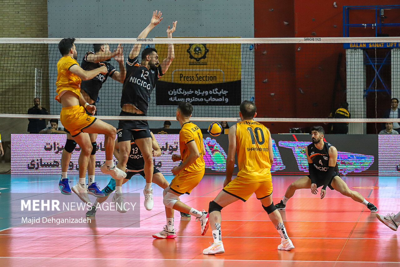 جدال حساس صدرنشین و مدافع عنوان قهرمانی/ گیتیپسند در کمین شهداب