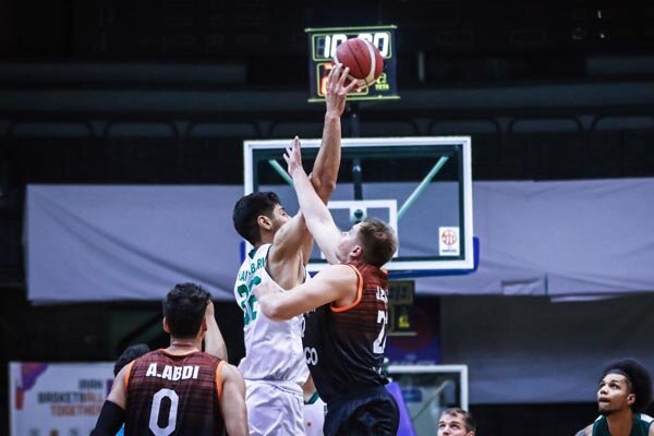 جدال مدعیان و تازه واردها/ رویارویی مربی با تیم سابقش