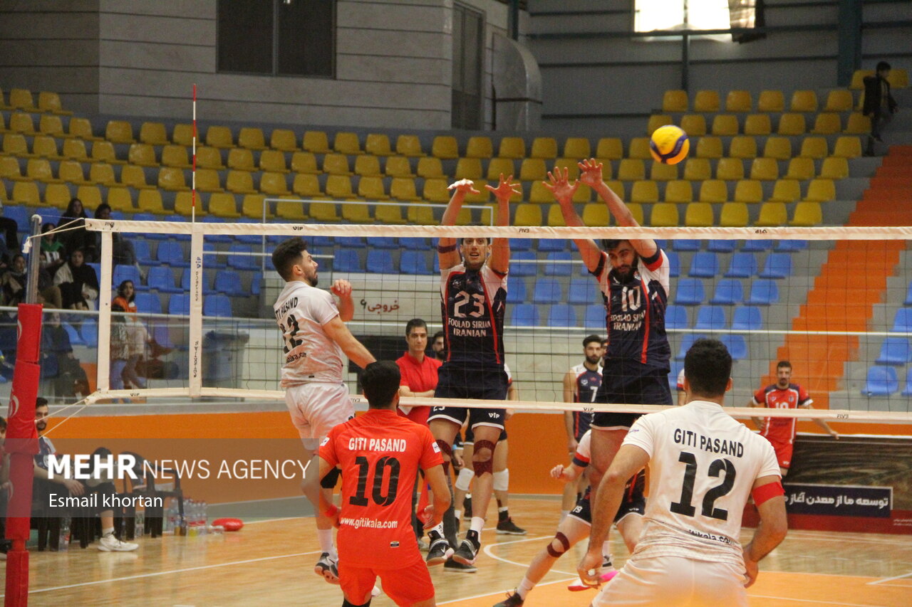 جدال‌های جذاب هشت تیم در پلی‌آف لیگ والیبال/ مدعیان آمادهرقابت