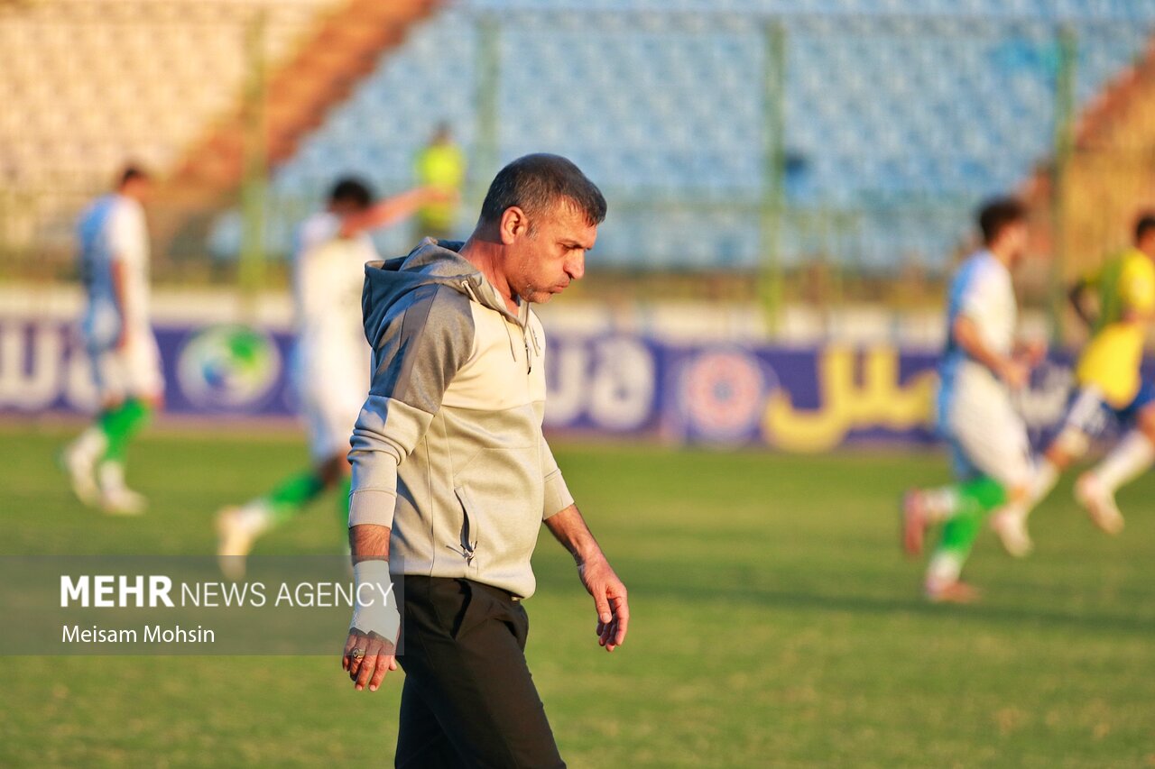 جدایی سرمربی نفت آبادان قطعی شد