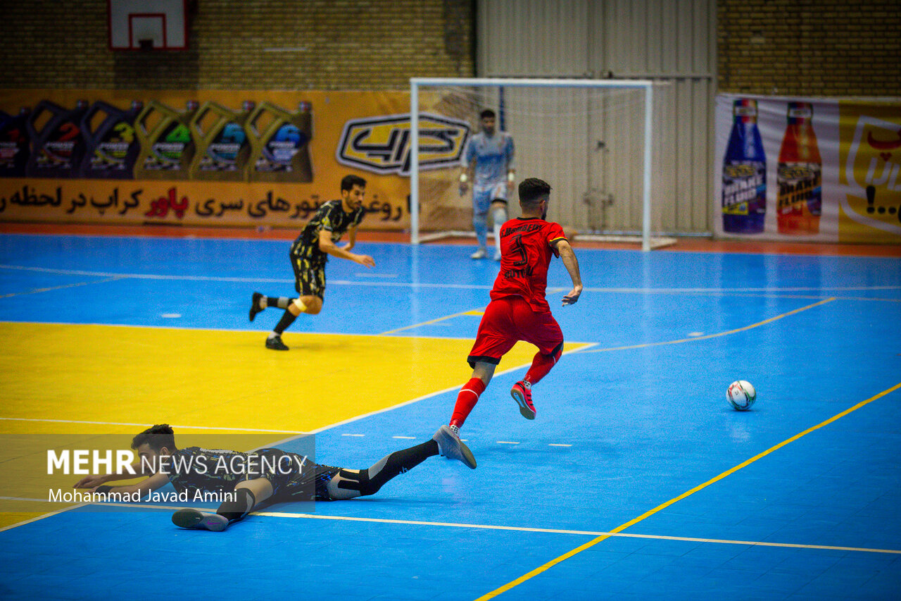 جریمه کمیته انضباطی برای سرمربیان پرحاشیه فوتسال