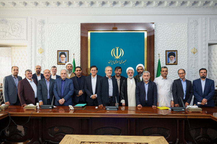 جزئیات جلسه کمیسیون حقوقی مجلس با رئیس‌جمهور