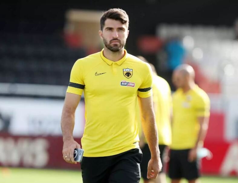 جزئیات مذاکره باشگاه تراکتور با انصاری فرد و عزت اللهی