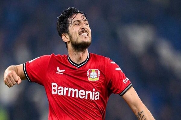 جزییات توافق نهایی سردار آزمون با تیم فوتبال شباب الاهلی امارات