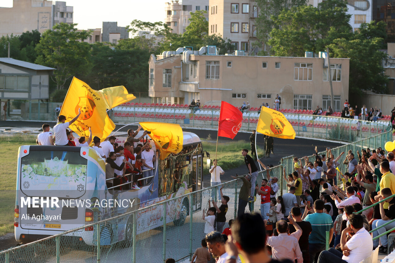 جشن صعود «نود ارومیه» به لیگ دسته یک فوتبال کشور