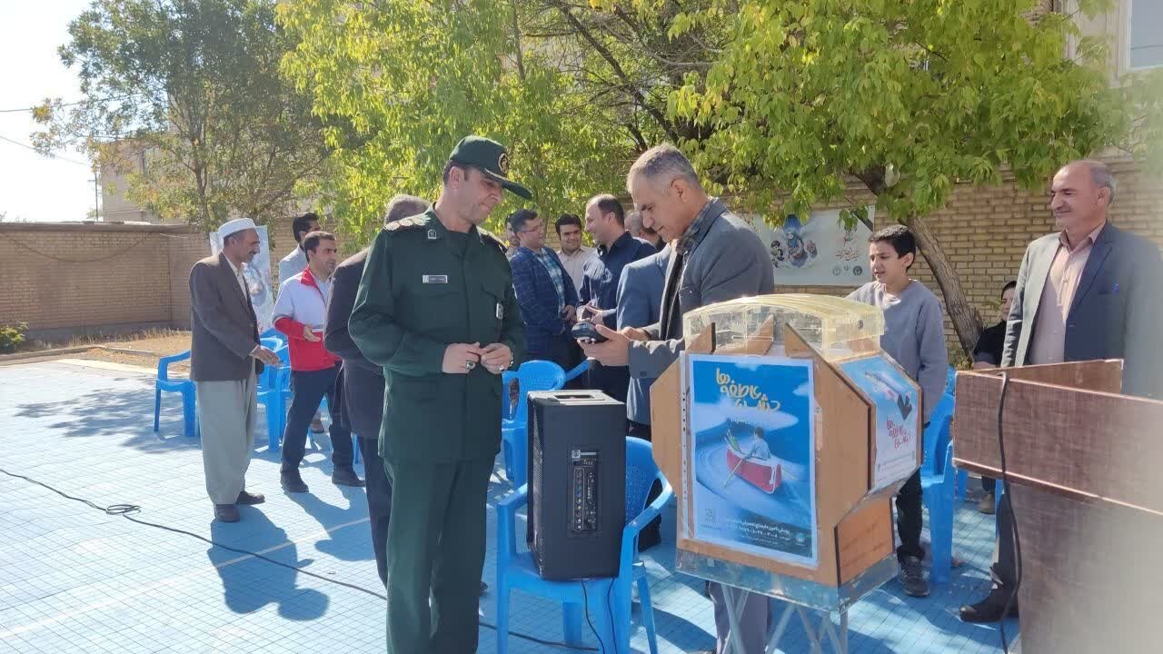 جشن عاطفهها در مدارس دهگلان برپا شد