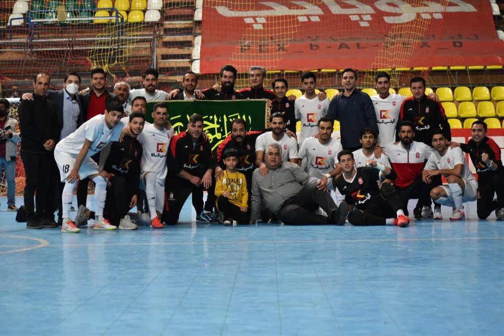 جشن قهرمانی گیتی پسند در لیگ برتر فوتسال کشور