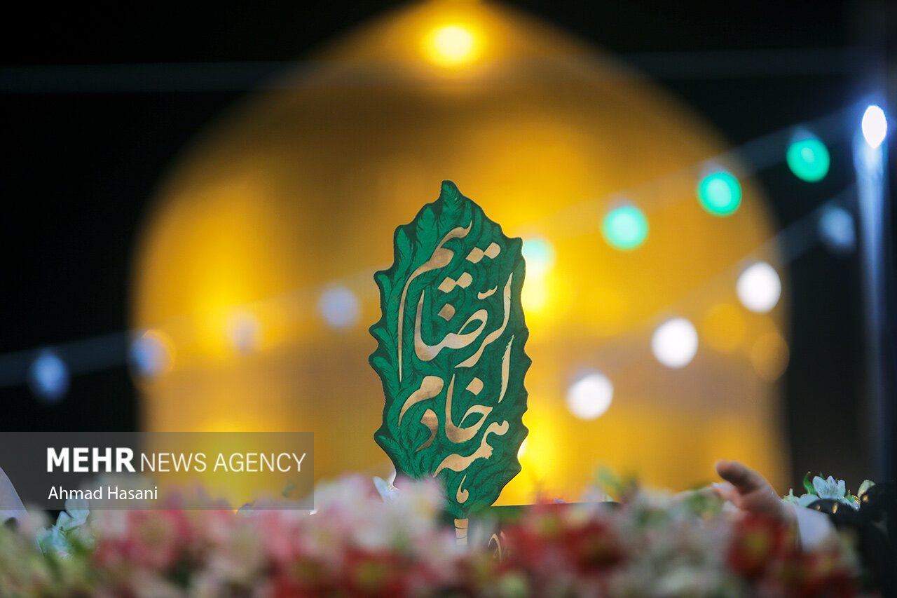 جشن مومنانه‌ همراه با پیوست علمی و فرهنگی در دهه کرامت