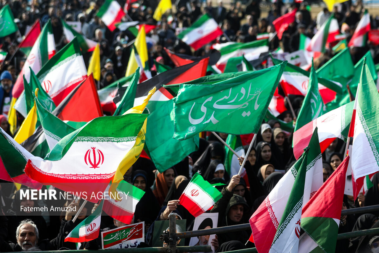 جشن نیمه شعبان با رنگ و بوی مقاومت در منطقه ۲ تهران
