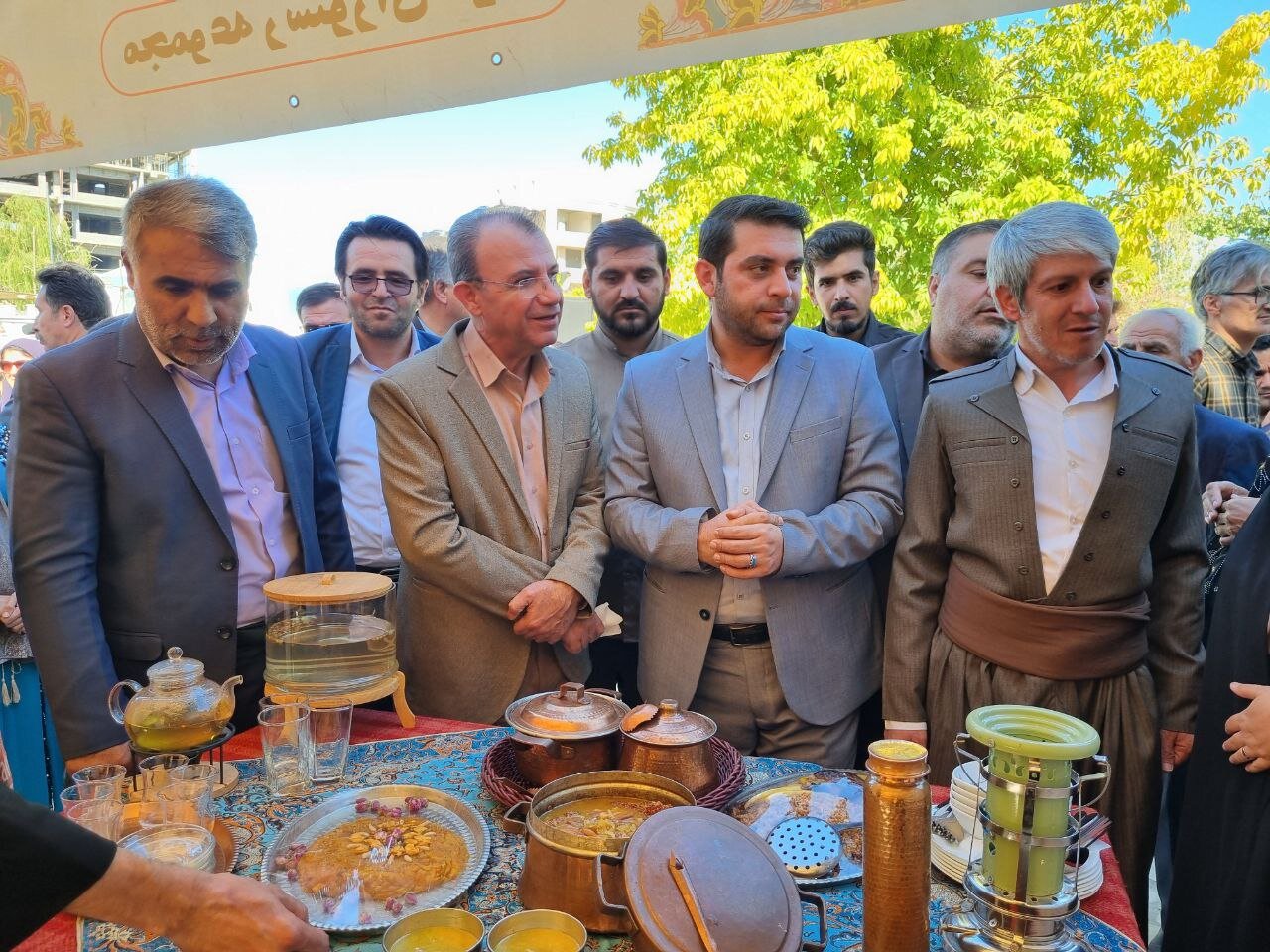 جشنواره غذاهای سنتی کردستان در قروه