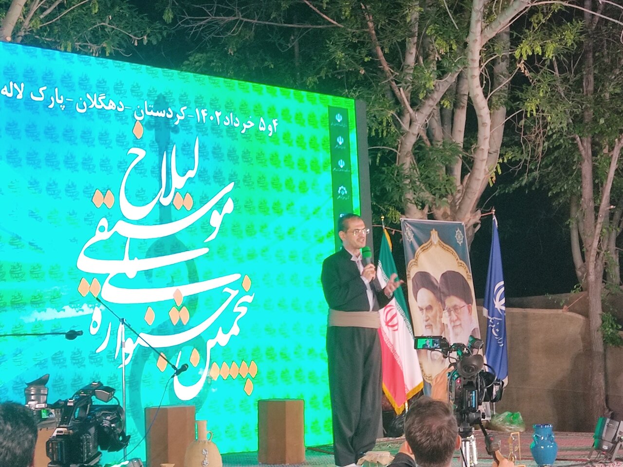 جشنواره موسیقی نواحی دهگلان سالانه برگزار می شود