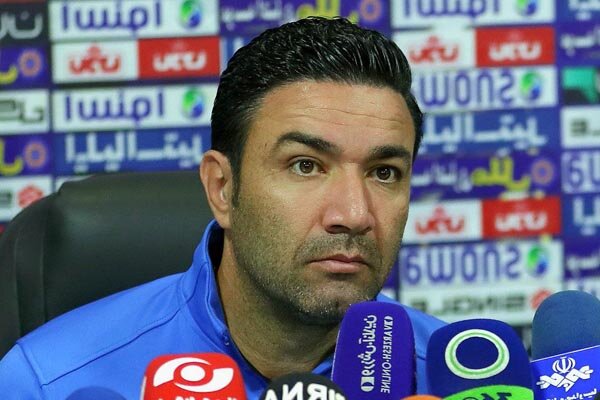 جلسه با مدیرعامل استقلال و اعلام بازیکنان جدید برای نیم
فصل